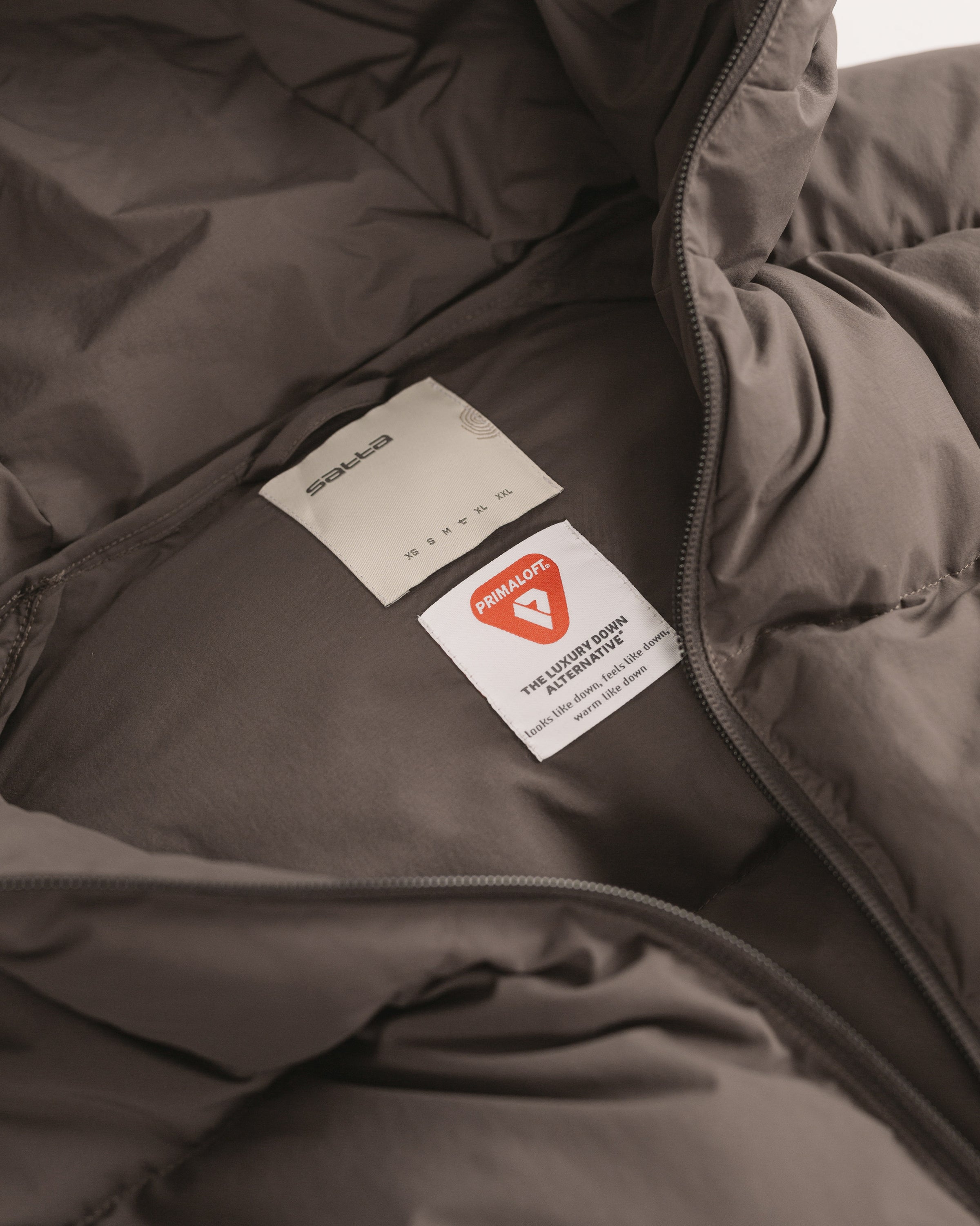 Satta Puffer Jacket - Charcoal