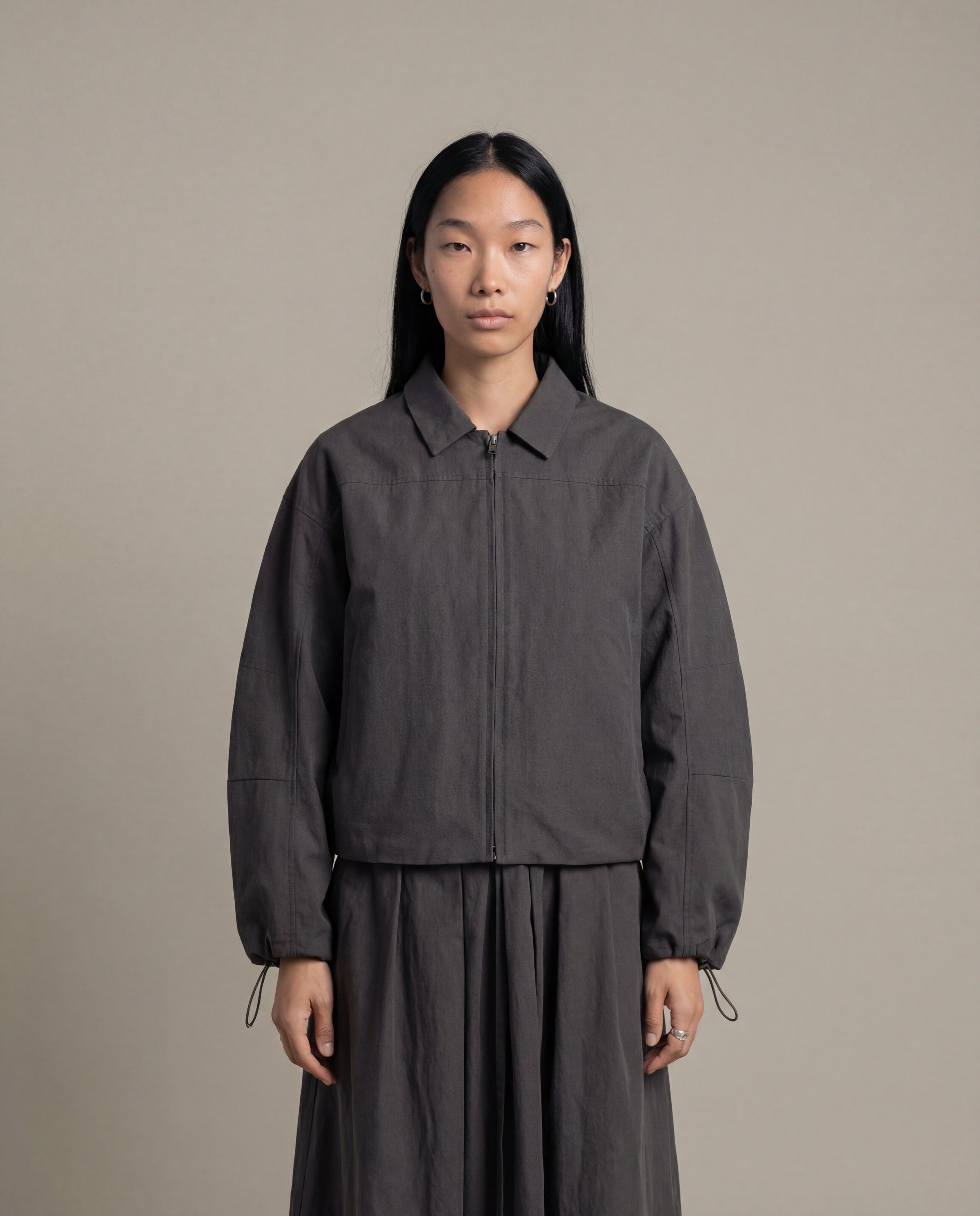 Satta Grounds Jacket [W] - Charcoal