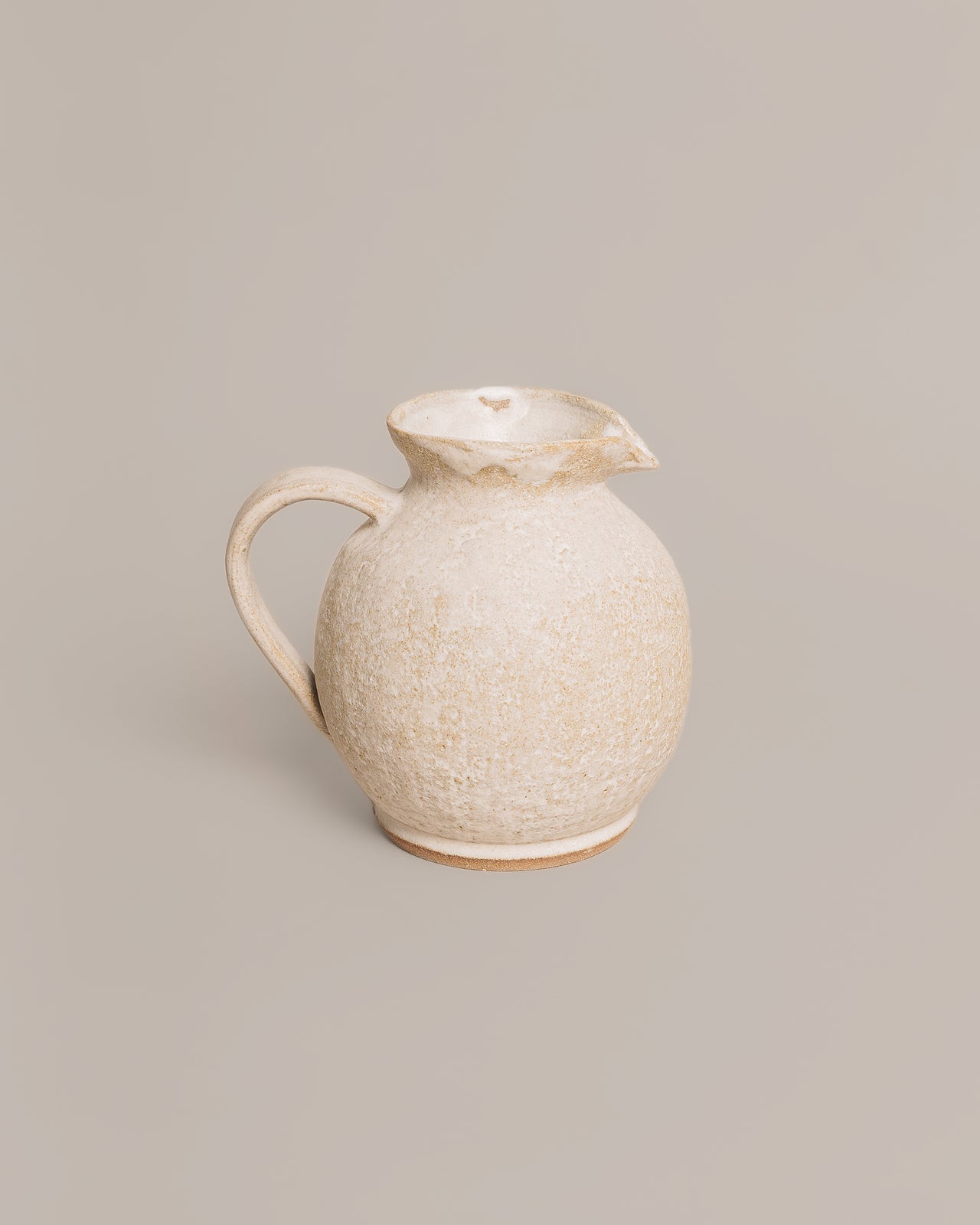 Satta | Jug 04 - White Clay