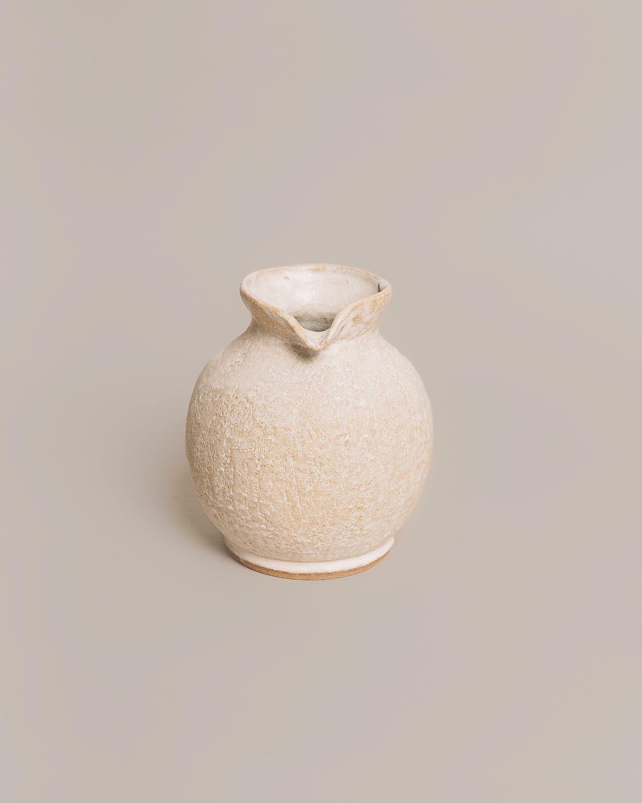 Satta | Jug 04 - White Clay