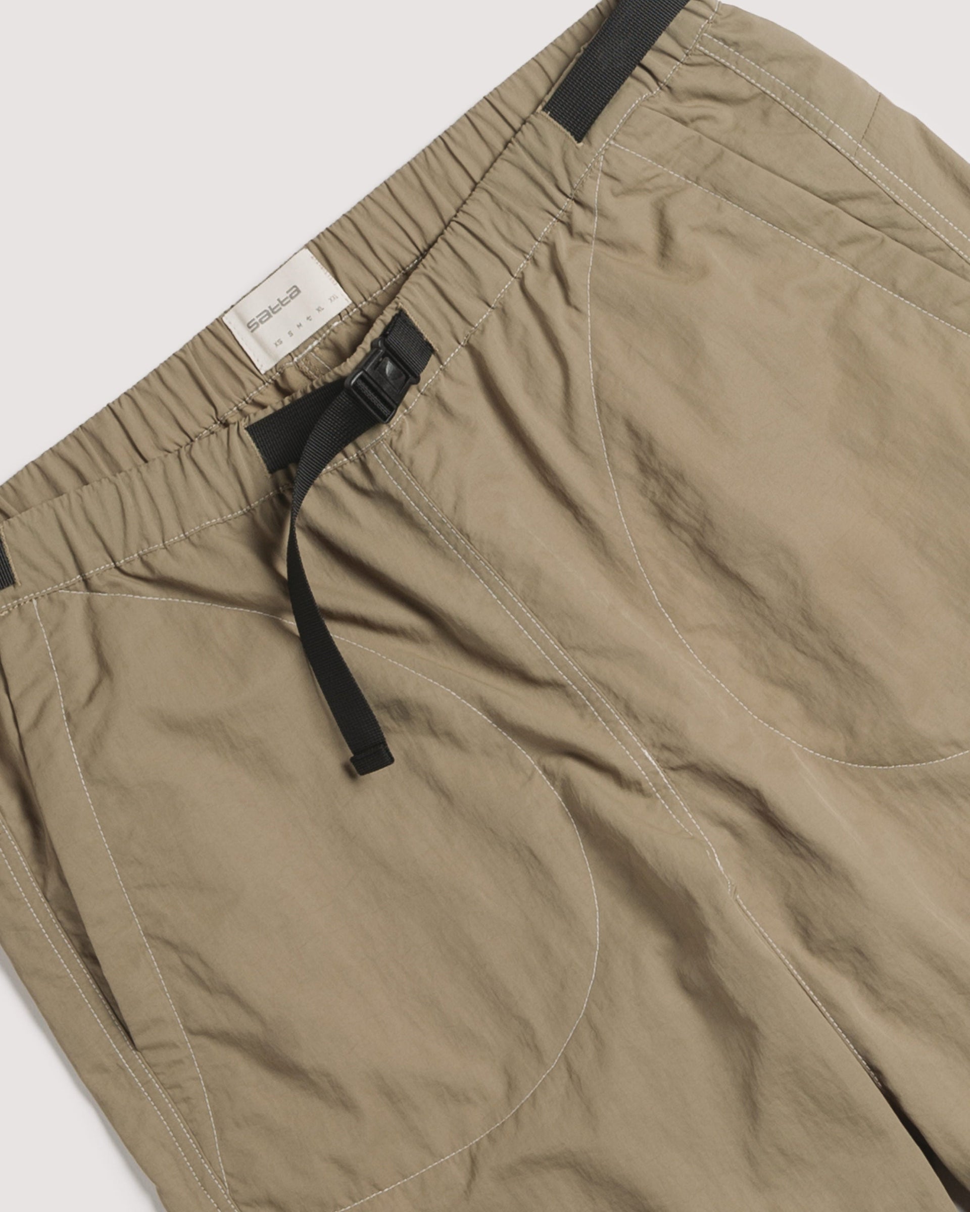 Rise Shell Shorts - Light Olive
