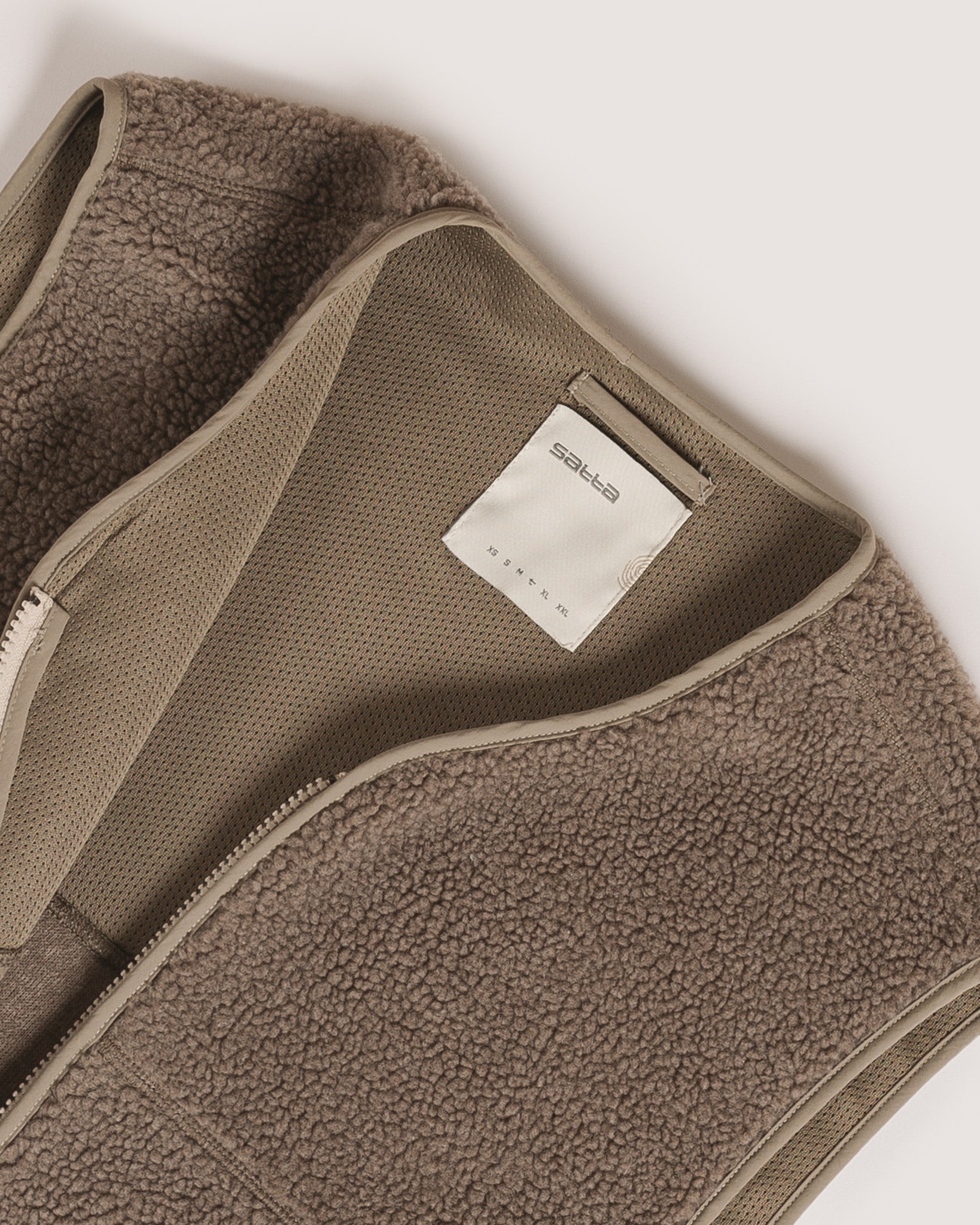 Satta Sibsi Vest - Plum Brown