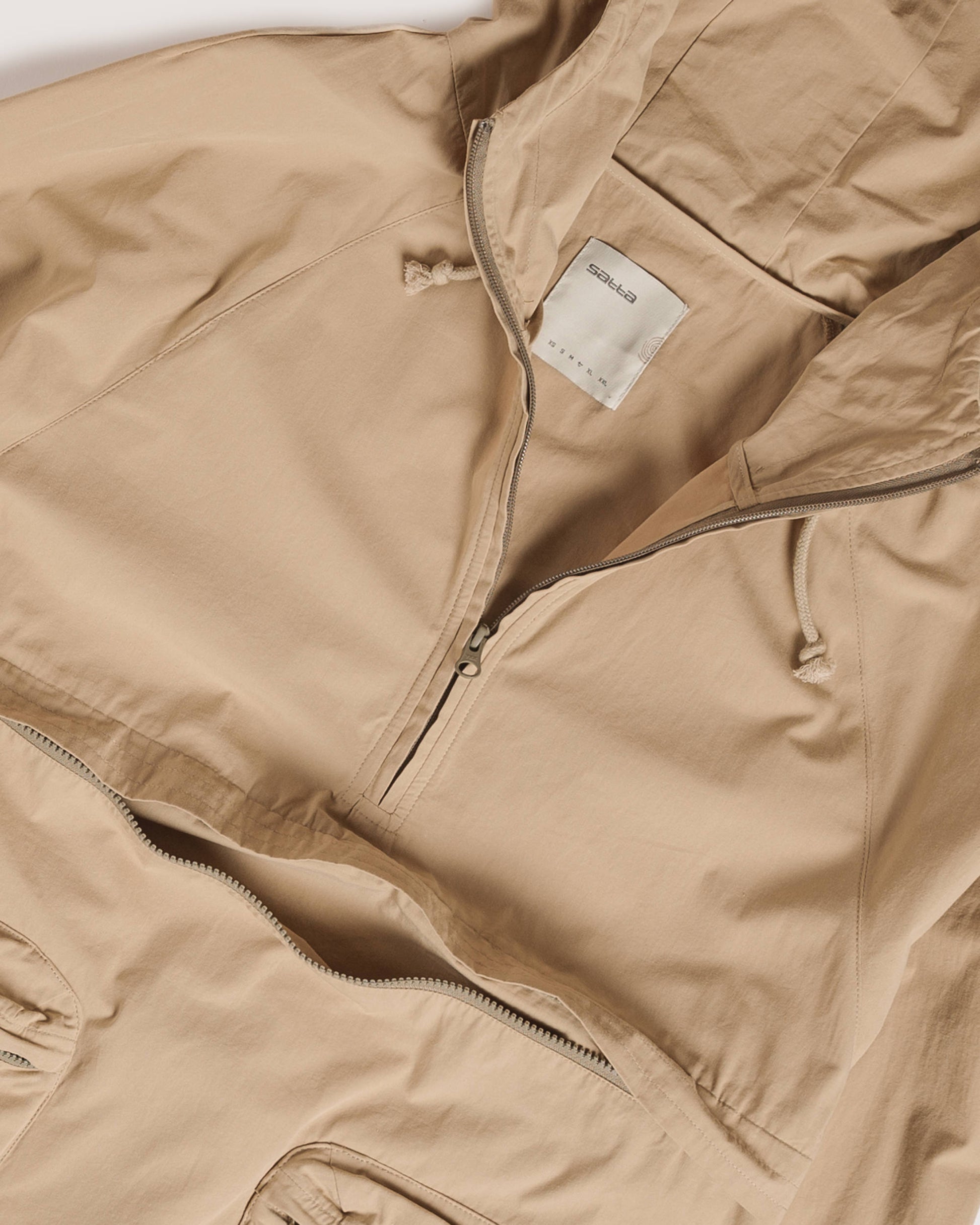 Satta | Anorak - Sandstone